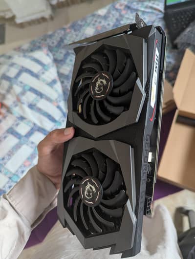 Nvidia GeForce GTX 1660 Super - 6GB