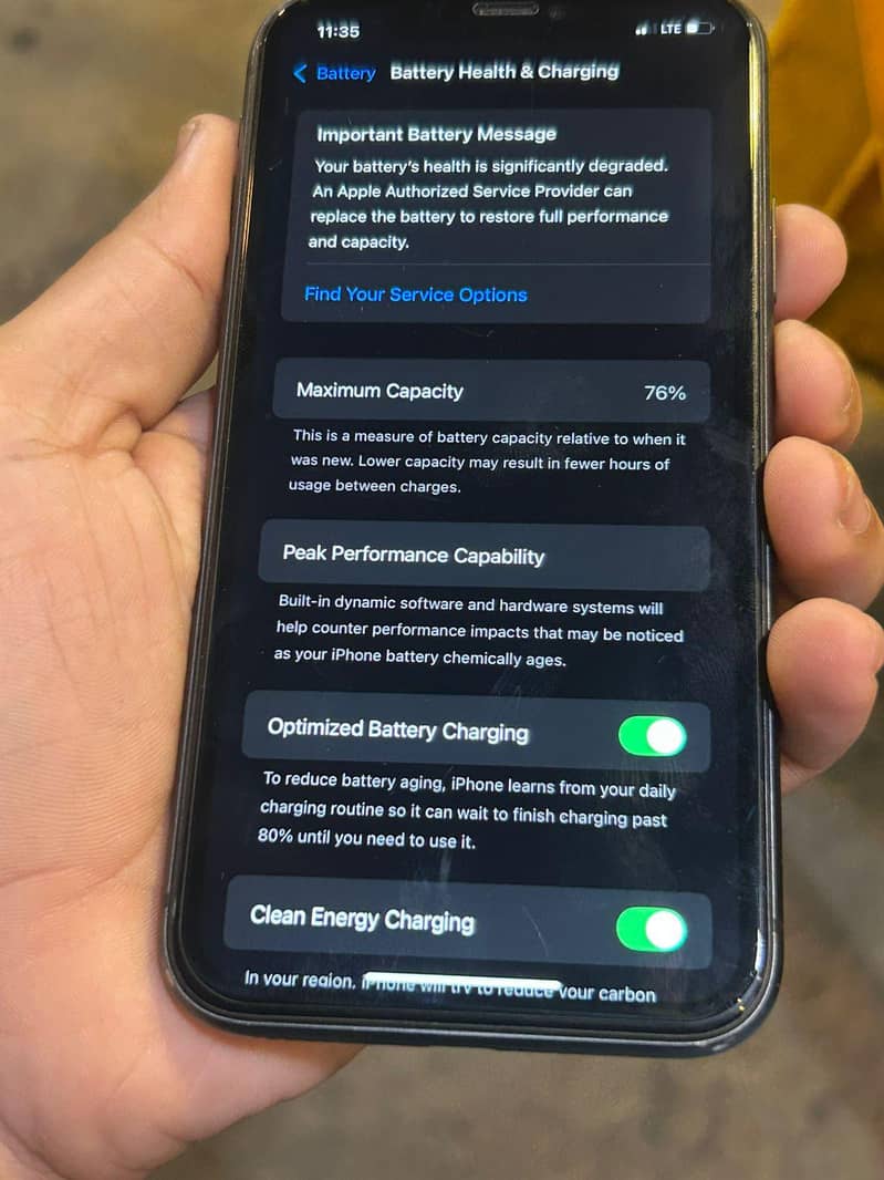 Apple iPhone 11 6