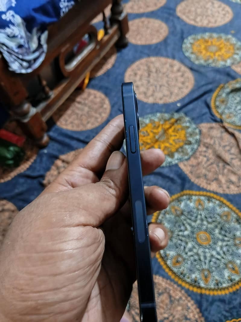 Apple iPhone 12 03244970371 4
