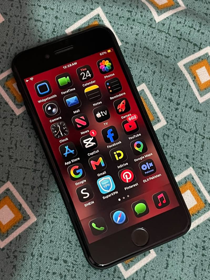 Apple iPhone SE 3rd Generation 2