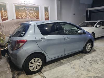 Toyota Vitz 2011