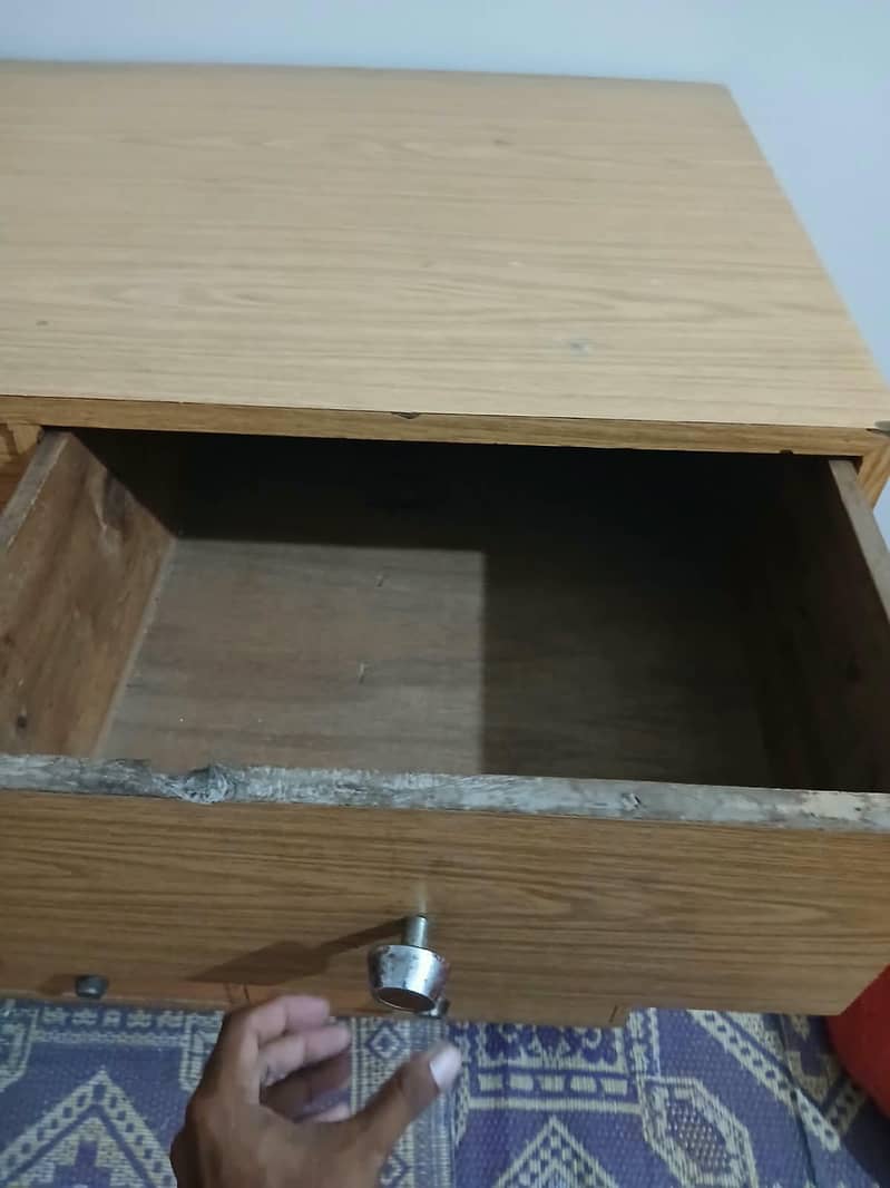 DRAWERS 2