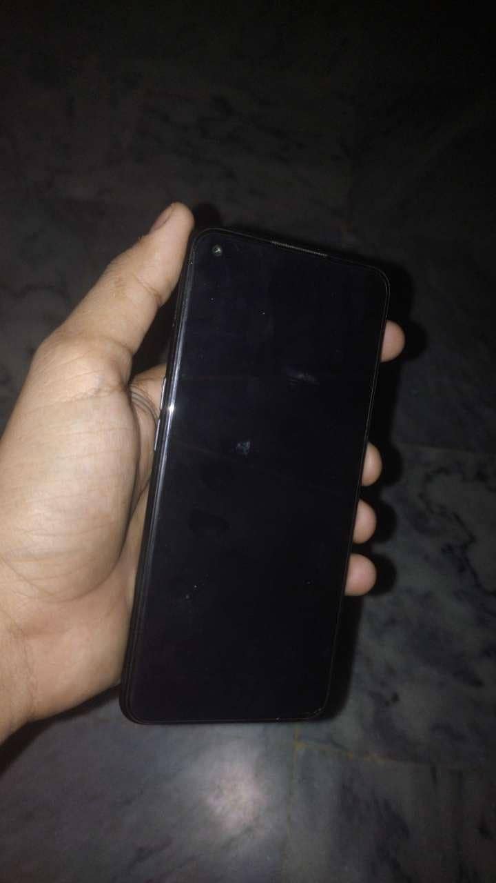 OPPO A76 3