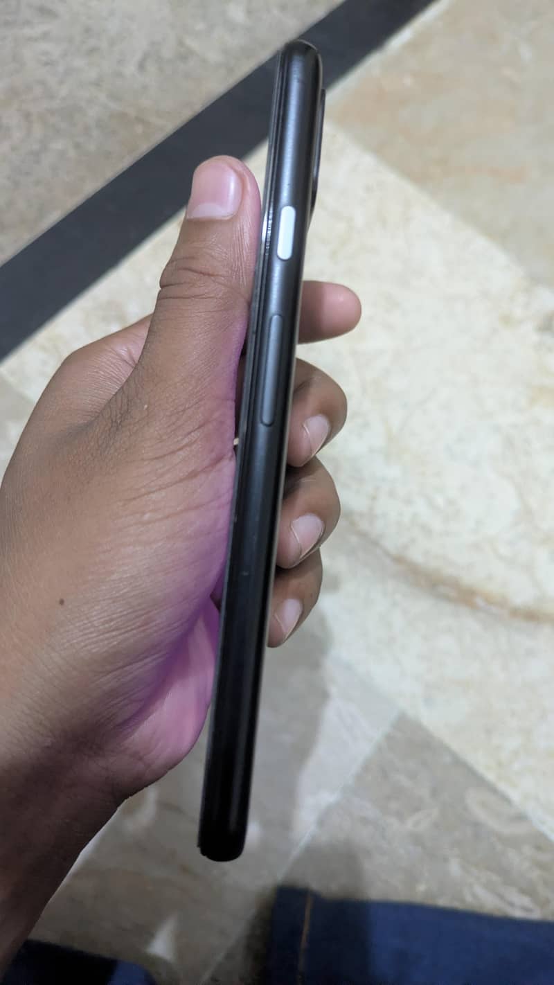 Google pixel 4a5g 4
