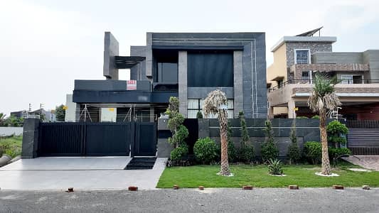 House For Sale Is Readily Available In Prime Location Of DHA Phase 7 - Block Q