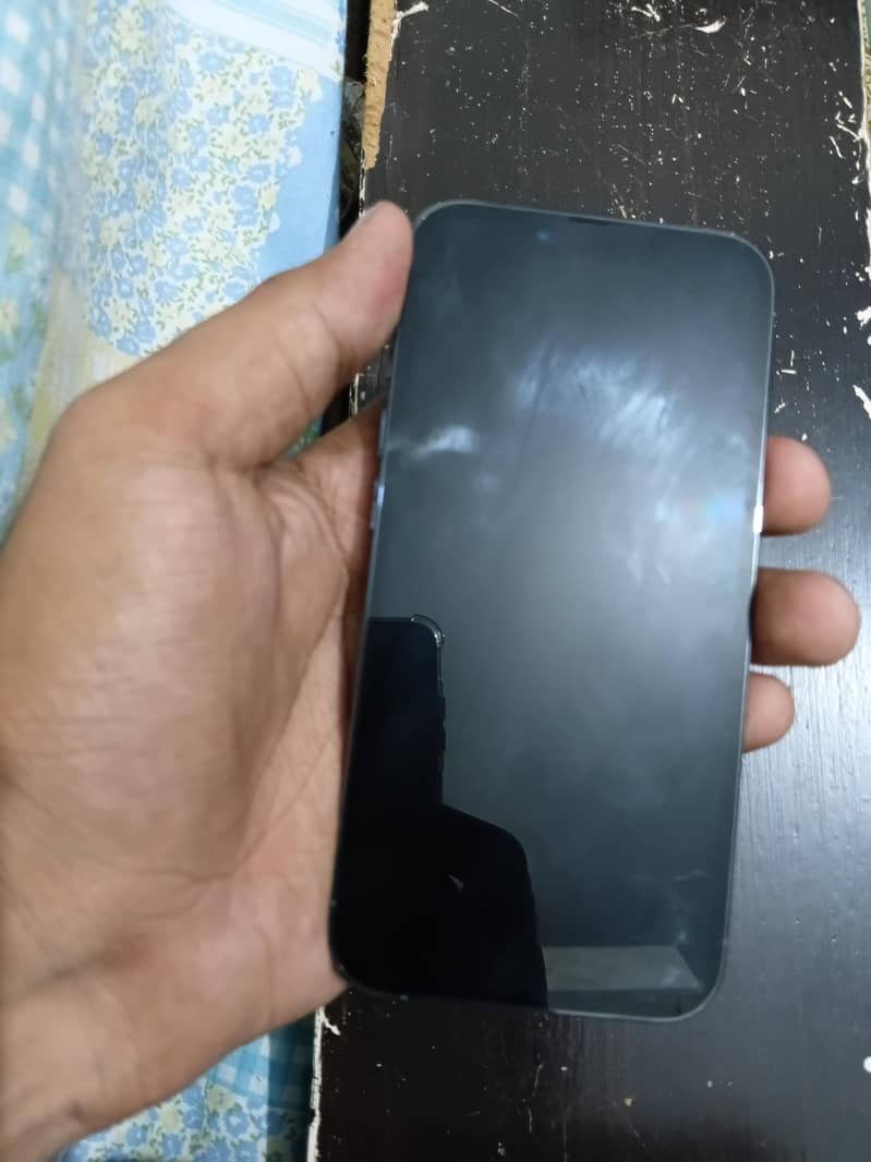 Apple iPhone 13 Pro 6
