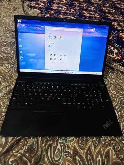 ThinkPad — i7 11th Gen