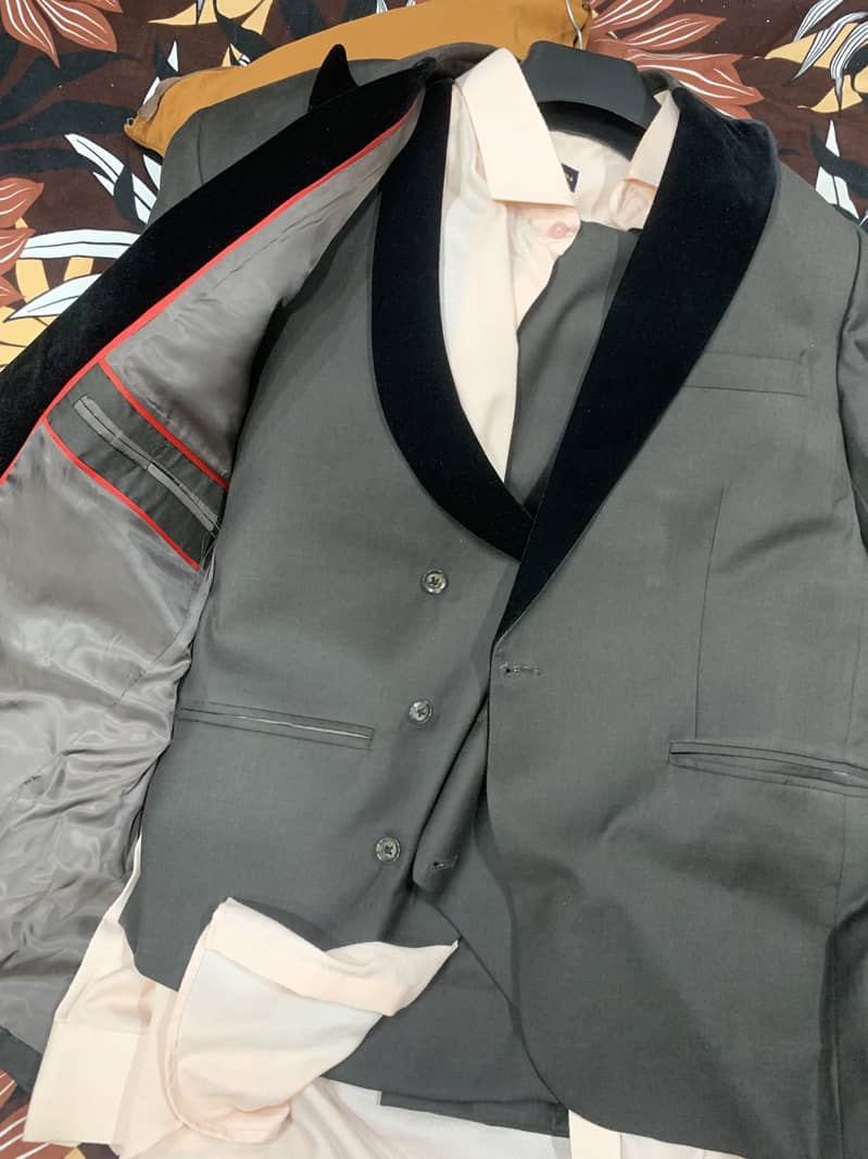 Pent coat 1