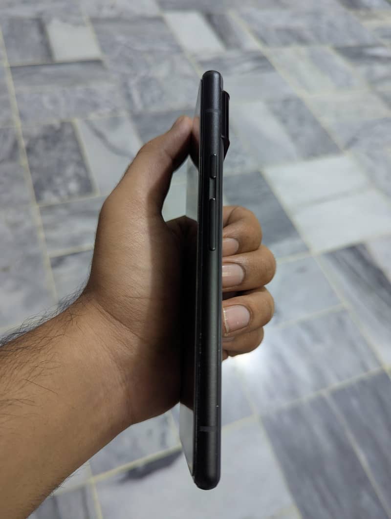 Google Pixel 6 5