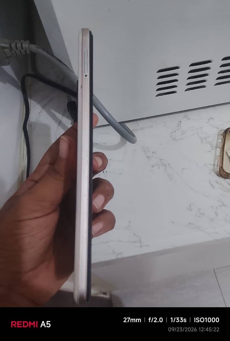 Tecno CAMON 18T 1