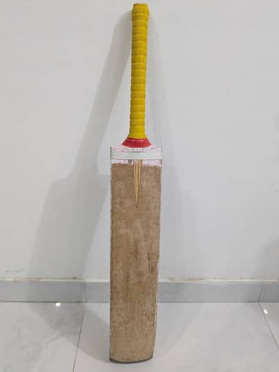 Professional tapes ball cricket bat