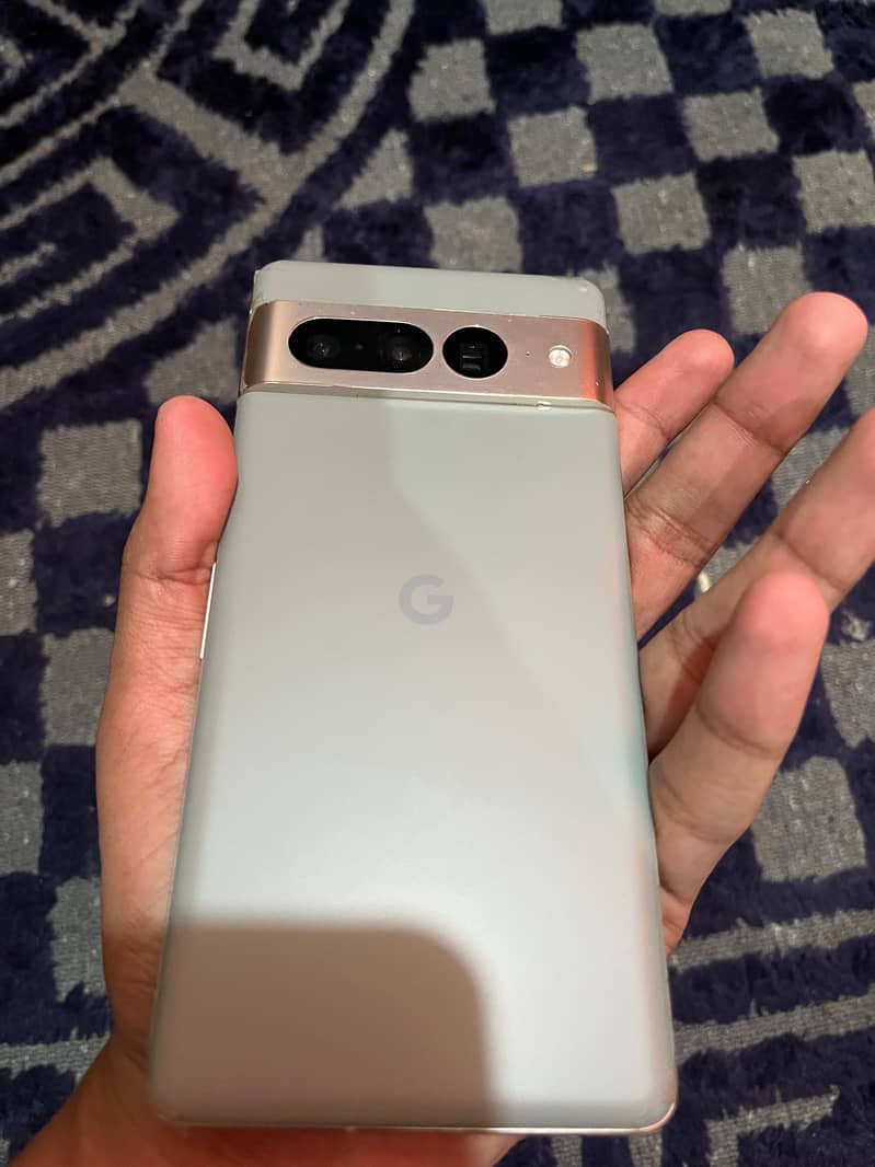 Google Pixel 7 Pro 4