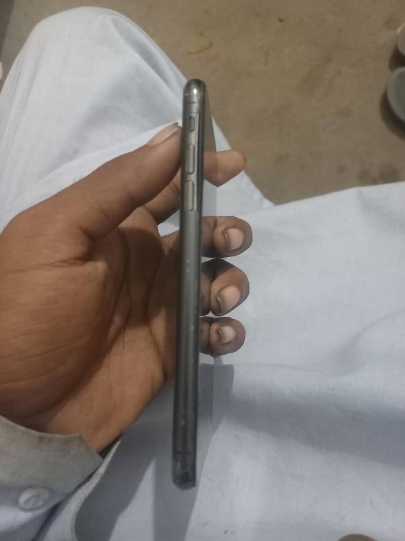 Apple iPhone X 2