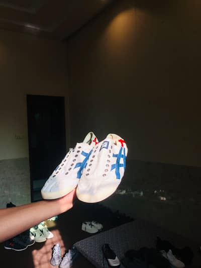 SHOES FOR SALE
