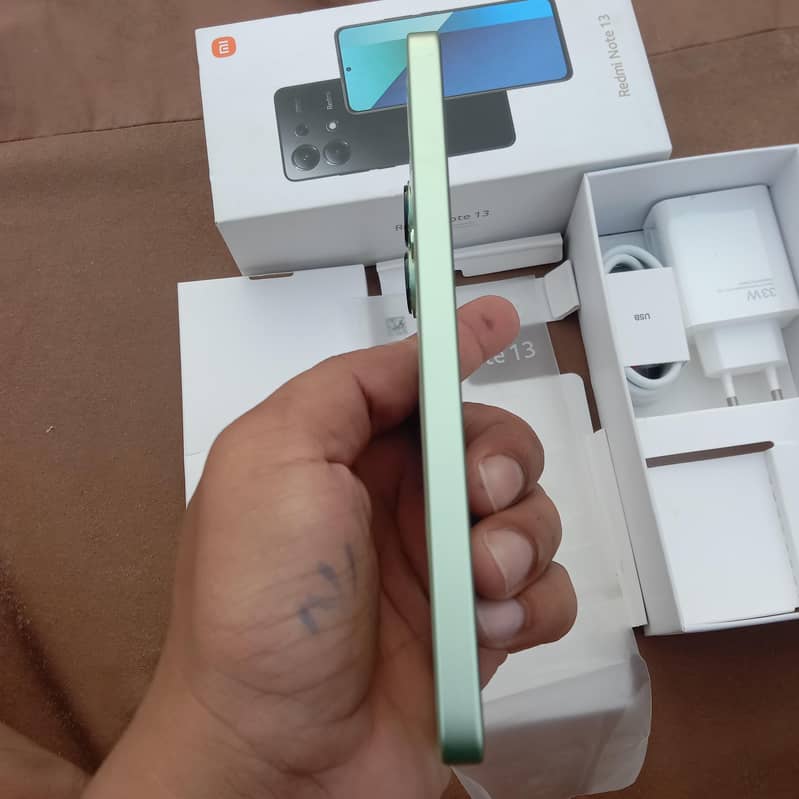 Xiaomi Redmi Note 13 6