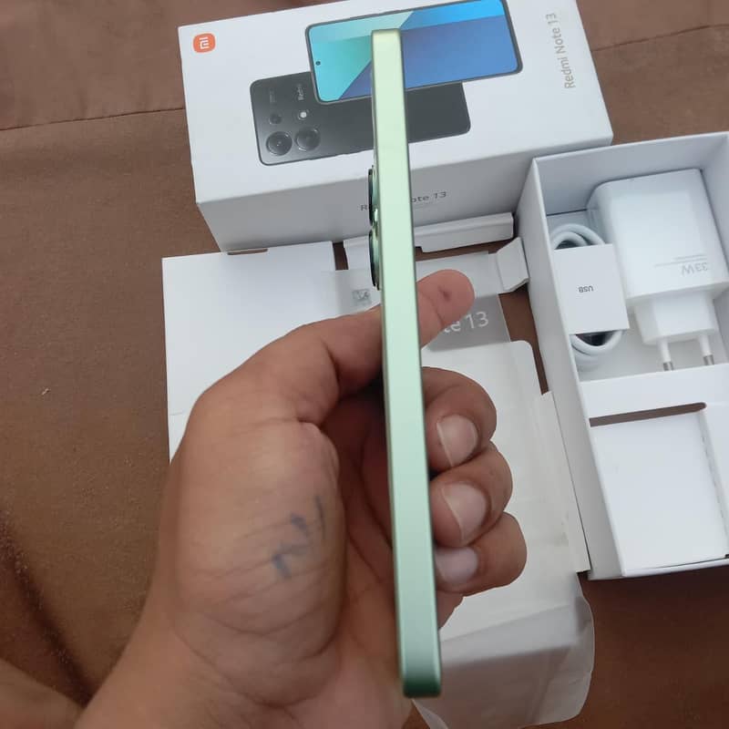 Xiaomi Redmi Note 13 10