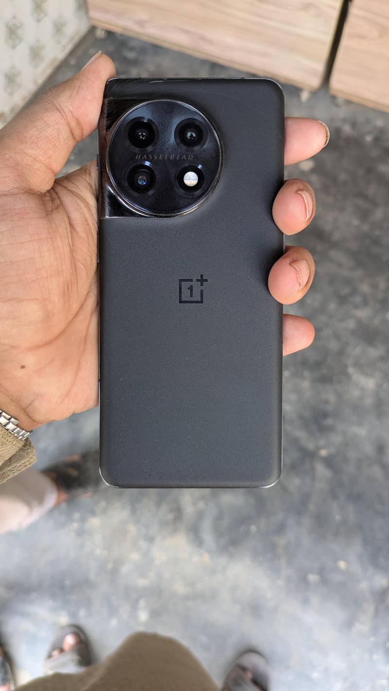 One plus 11 2