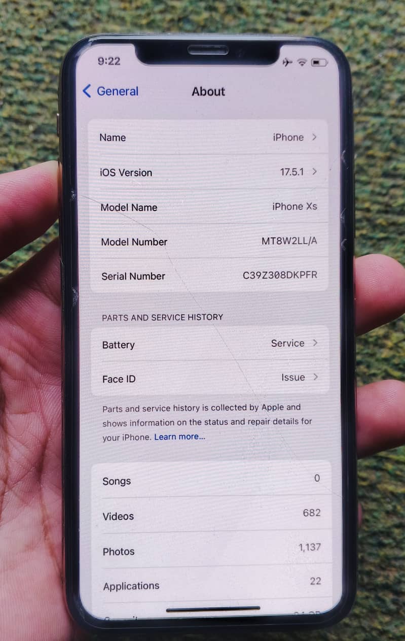 Apple iPhone XS 3