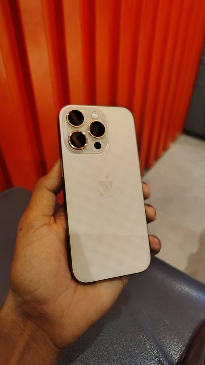 IPhone 16 Pro 2