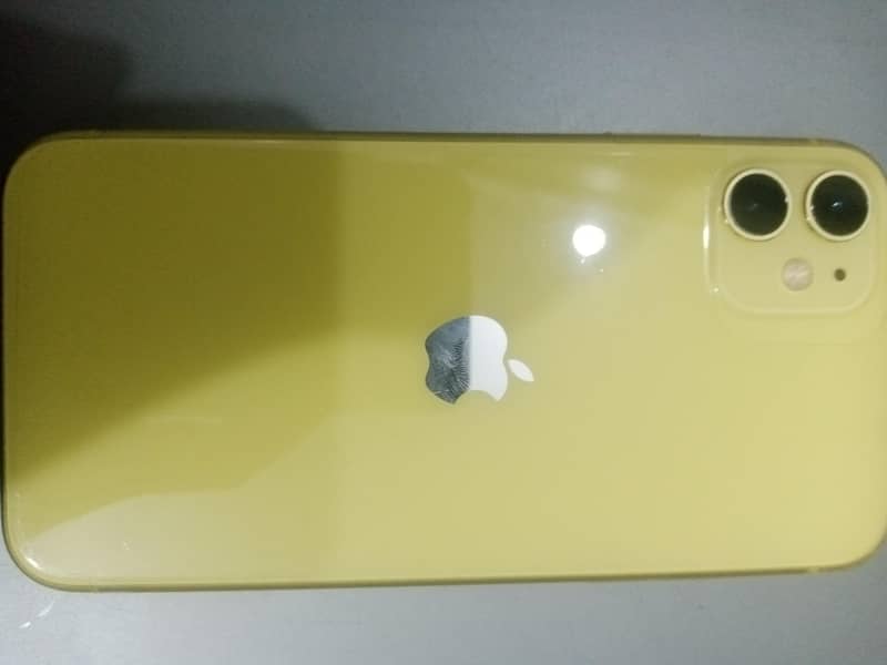 Apple iPhone 11 0