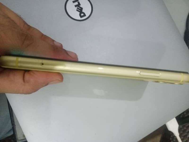 Apple iPhone 11 2