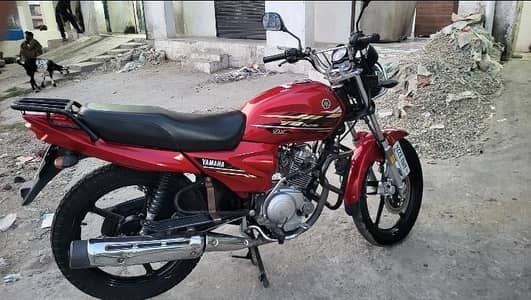 YB 125Z DX