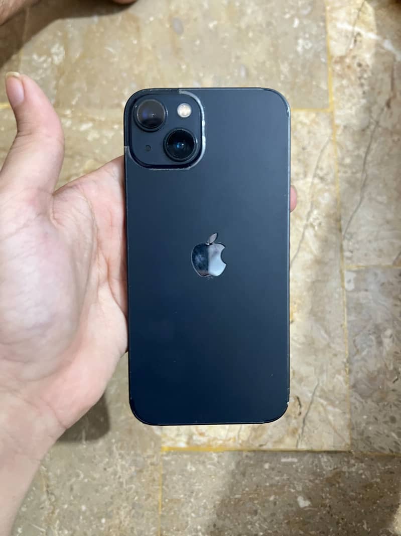 Apple iPhone 13 2