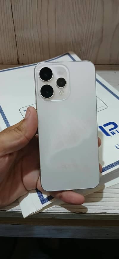 OPPO Reno 15 5G