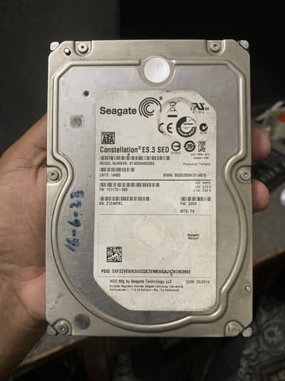 4TB HDD very good condition 100% Performance