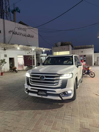 Toyota Land Cruiser 2025