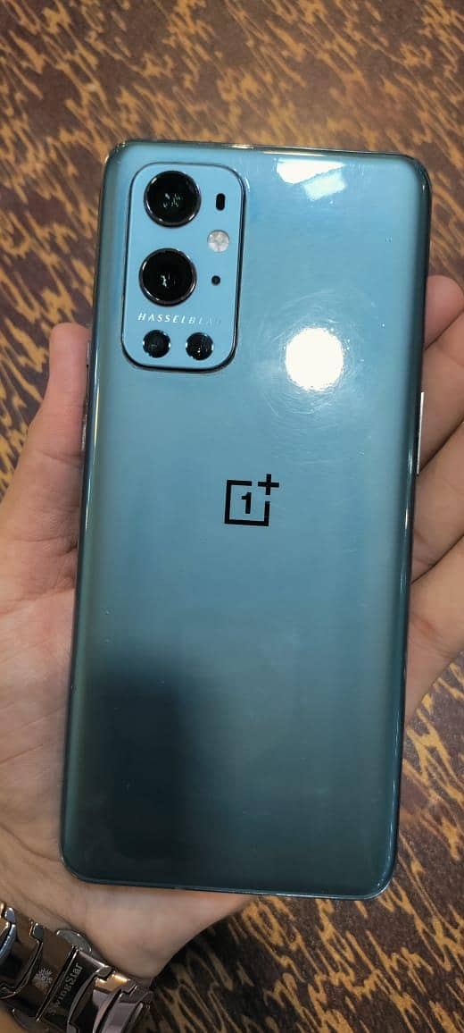 One Plus 9 Pro 0
