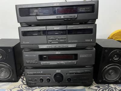 Akai AM-M830 Vintage Stereo Amplifier