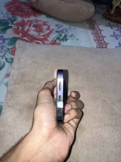 Apple iPhone 14 Pro