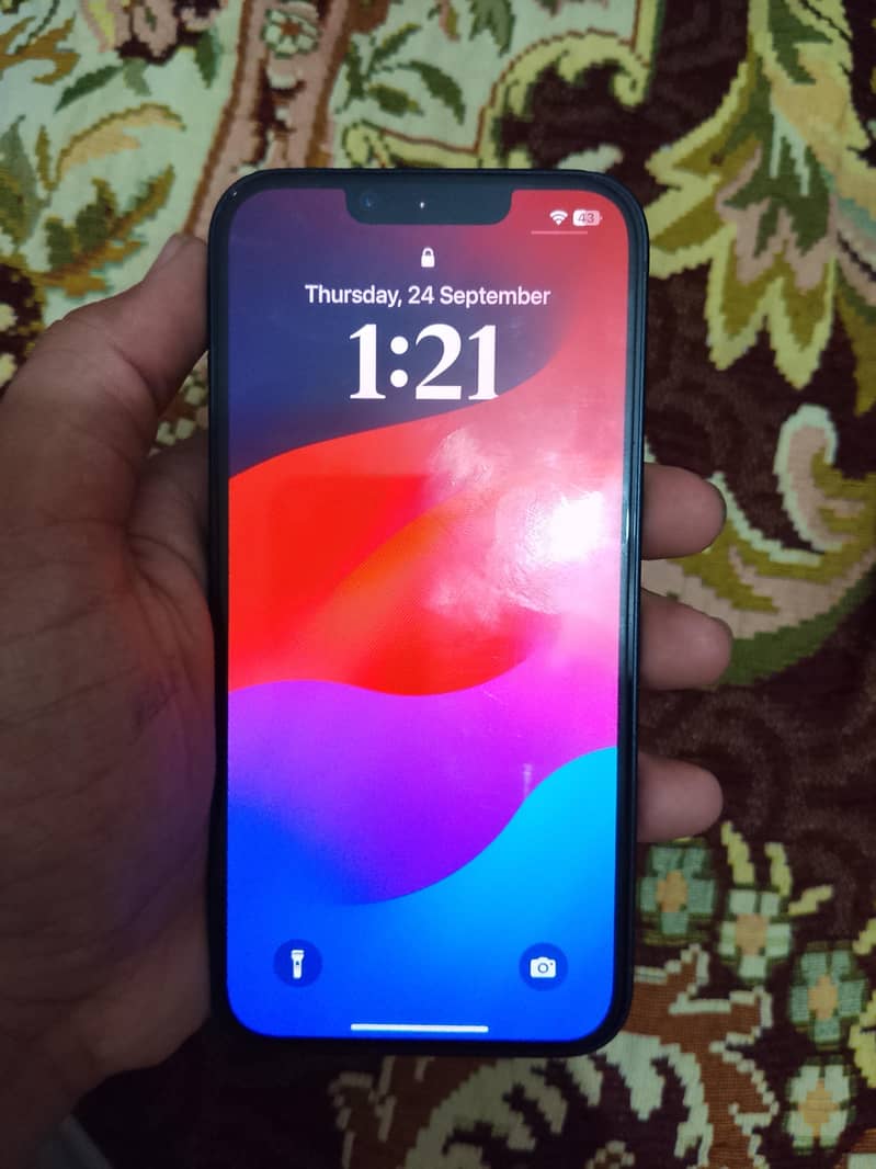 Apple iPhone 14 3