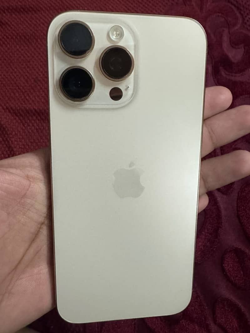 Iphone 16 pro max 0