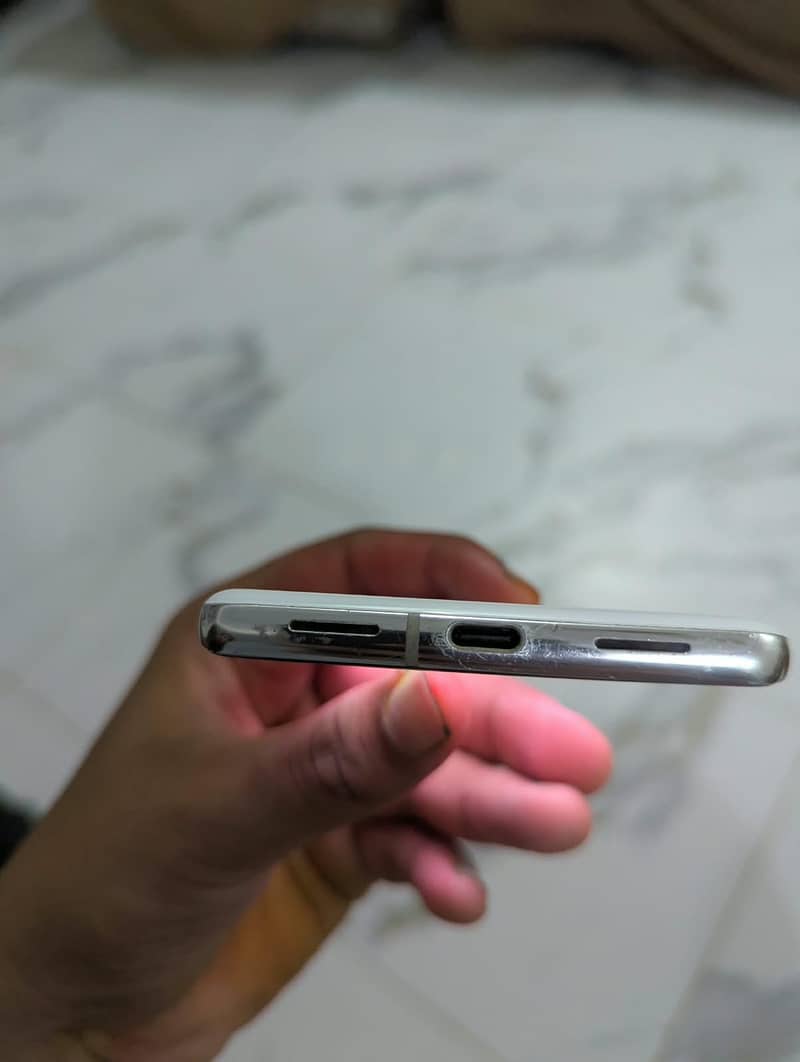 Google Pixel 7 Pro 4