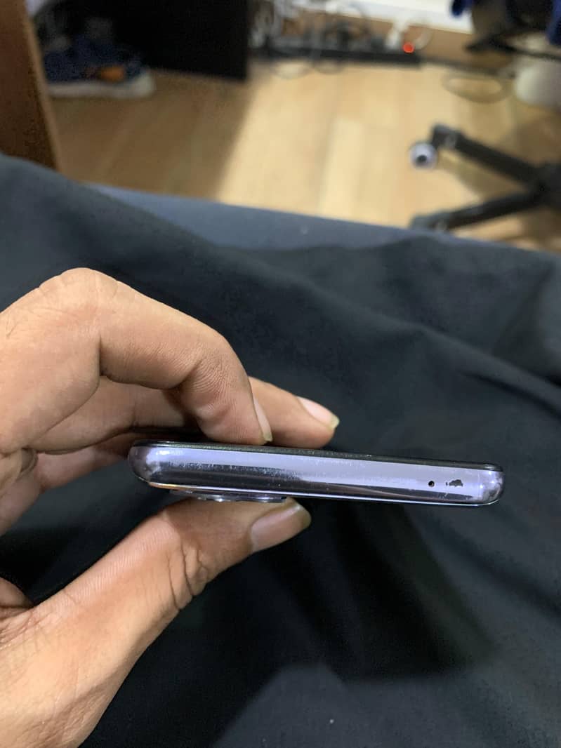One Plus 9 5g 3