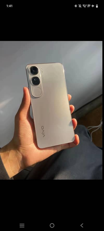 Vivo Y200