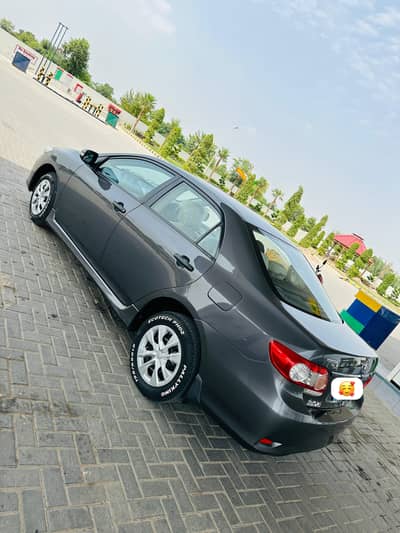 Toyota Corolla Gli 2011 new lights total Genuine body