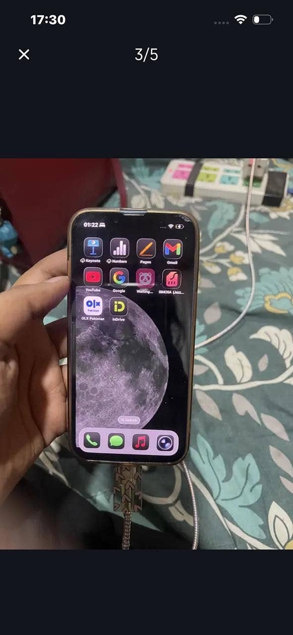 Apple iPhone 13 2