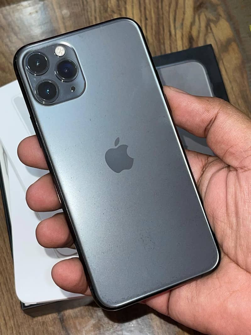 phone 11 pro 1