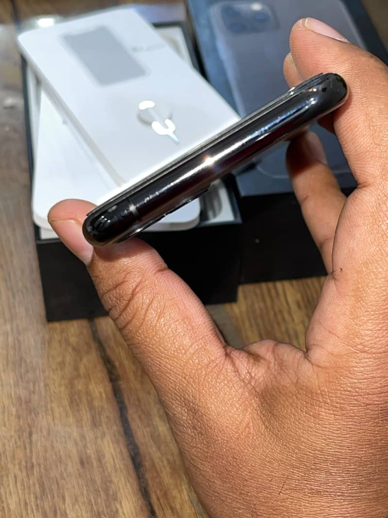 phone 11 pro 6