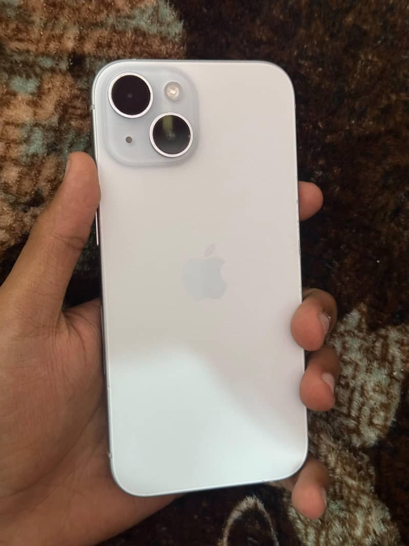 Apple iPhone 15 8