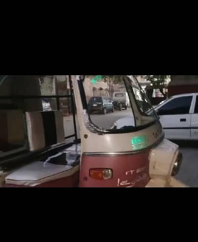 TUK TUK RICKSHAW
