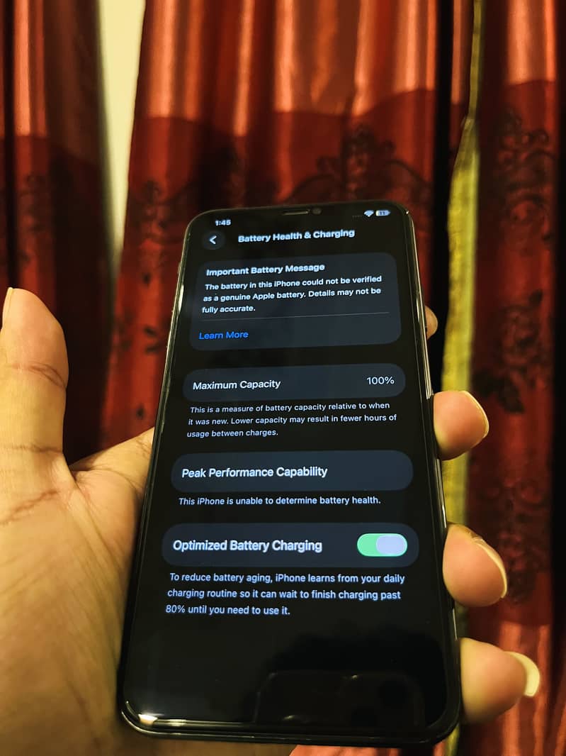Apple iPhone 11 Pro Max 2