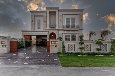 1 KANAL BRAND NEW ELEGANT SUPER HOT LOCATED BUNGALOW IS AVAILABLE IN THE Q BLOCK OF DHA PHASE 7 LAHORE.