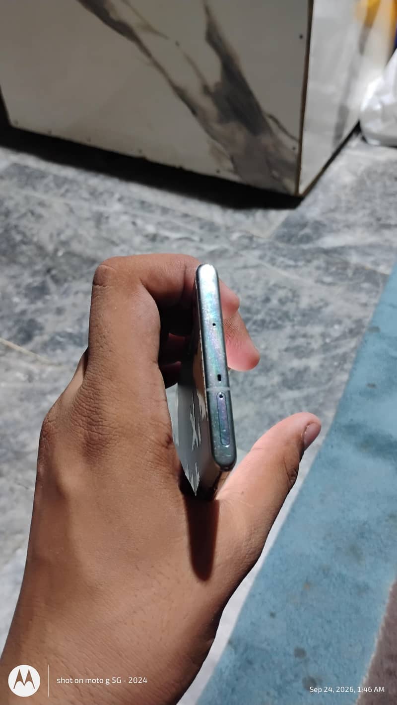 Samsung Mobile Note10 Lite 8