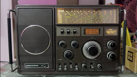 Grundig Satellit 1400 SL Professional