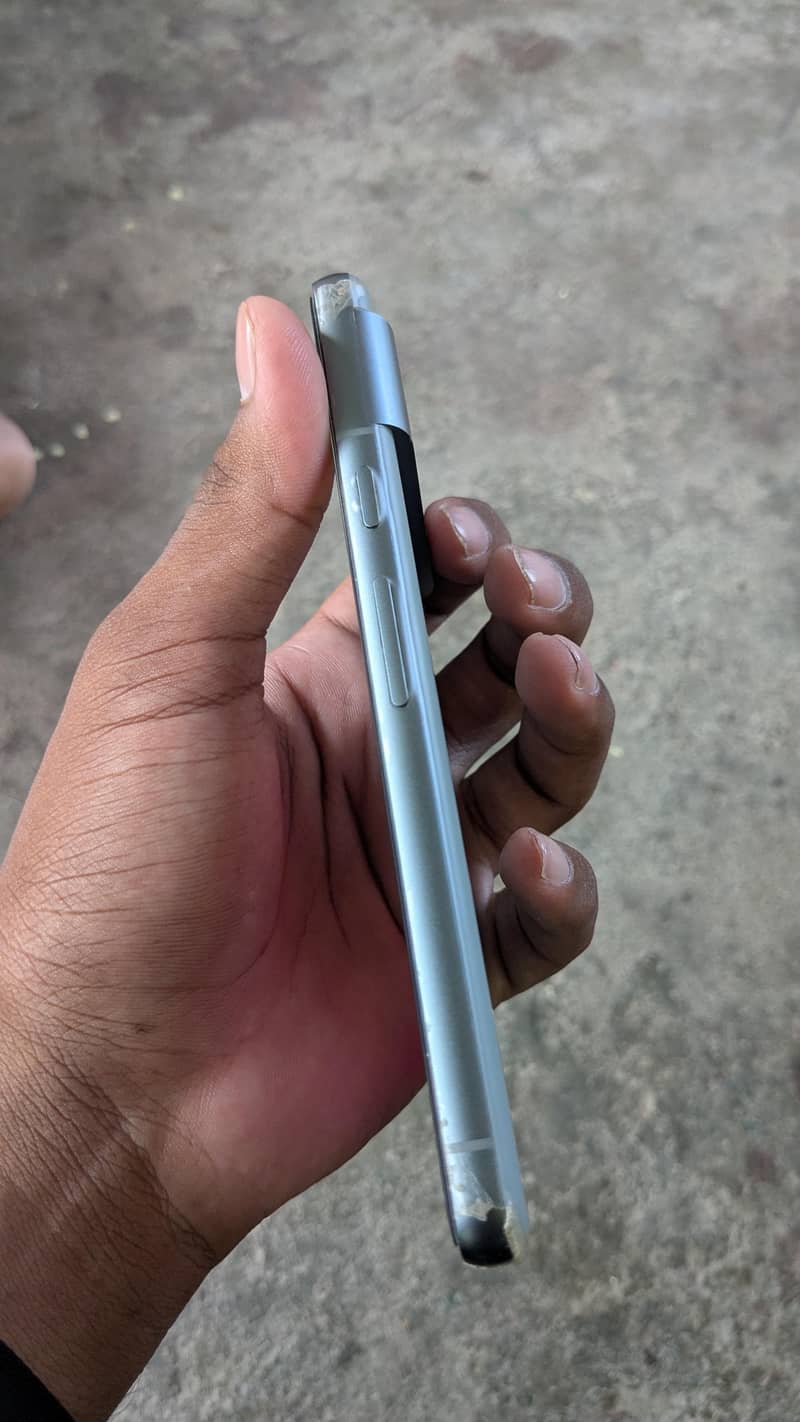 Google Pixel 8 2