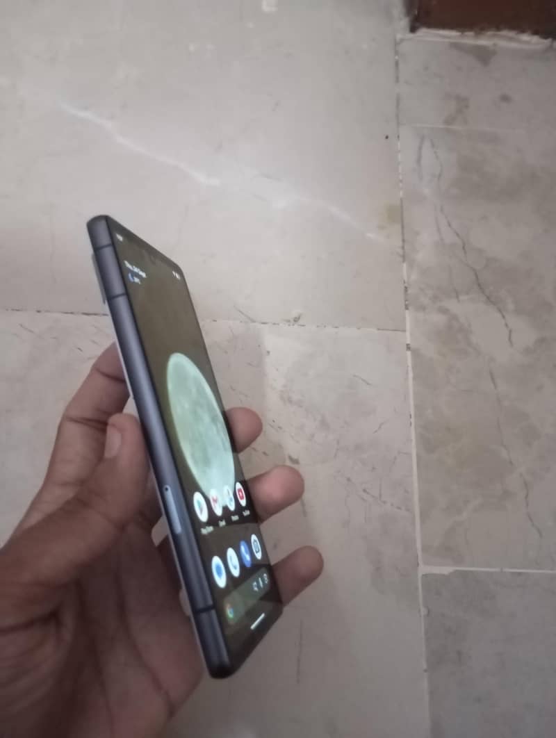 Google Pixel 7a 4